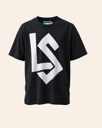 TSHIRT_LS_X_STRAP_FRONT