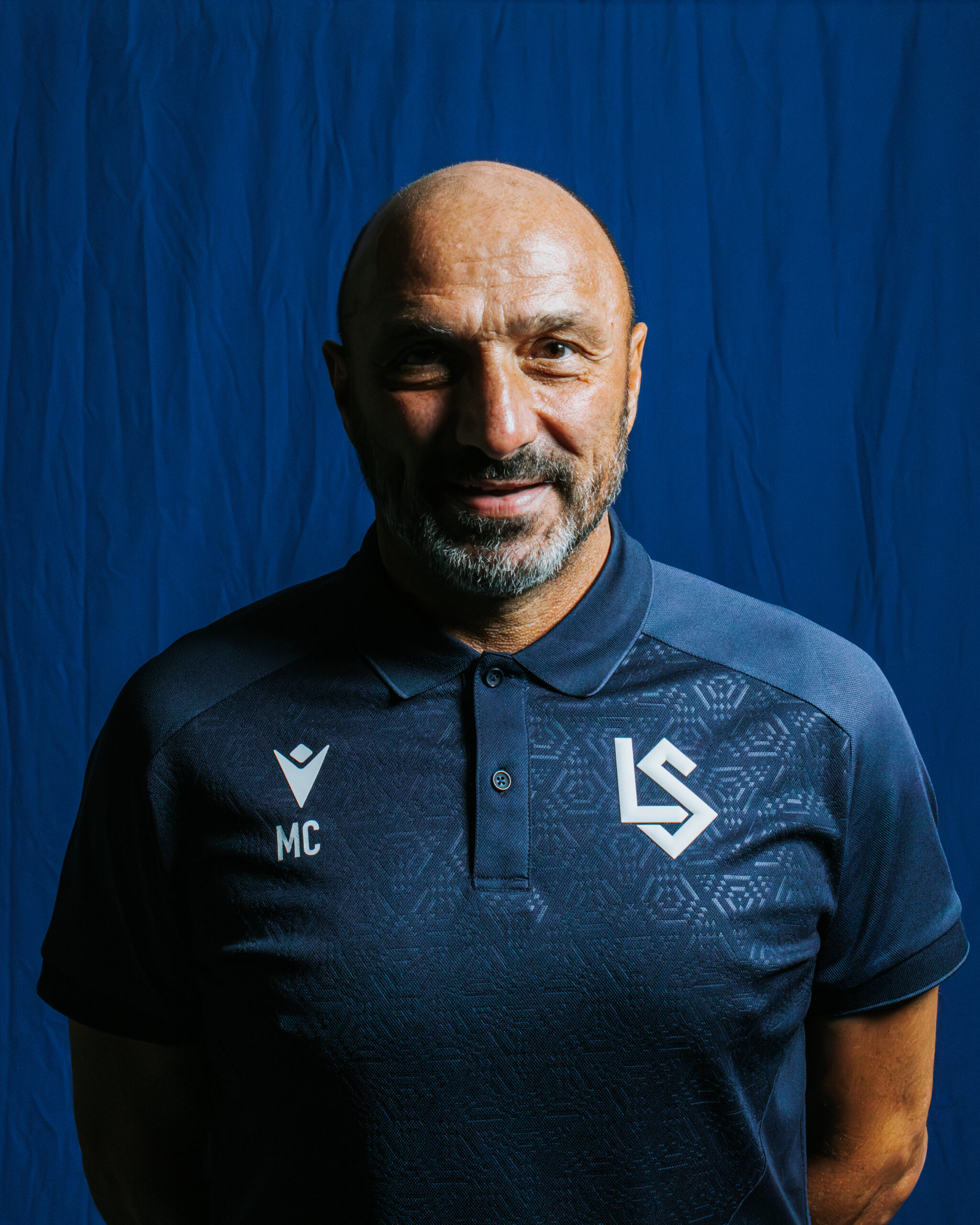 29.08.254K8A4280-2._ACADEMIE_@m.x_d.x